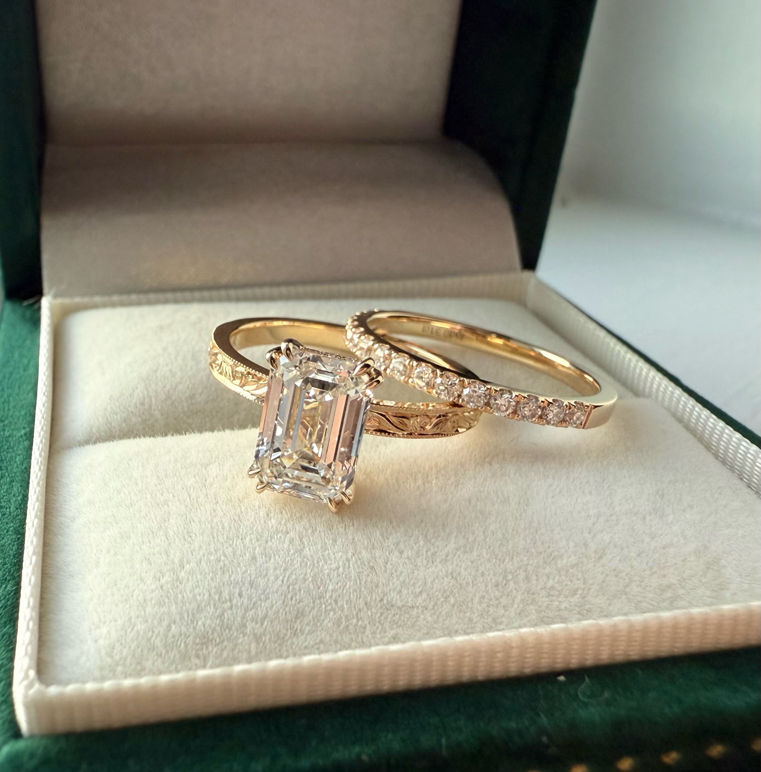 Athena - Emerald Set