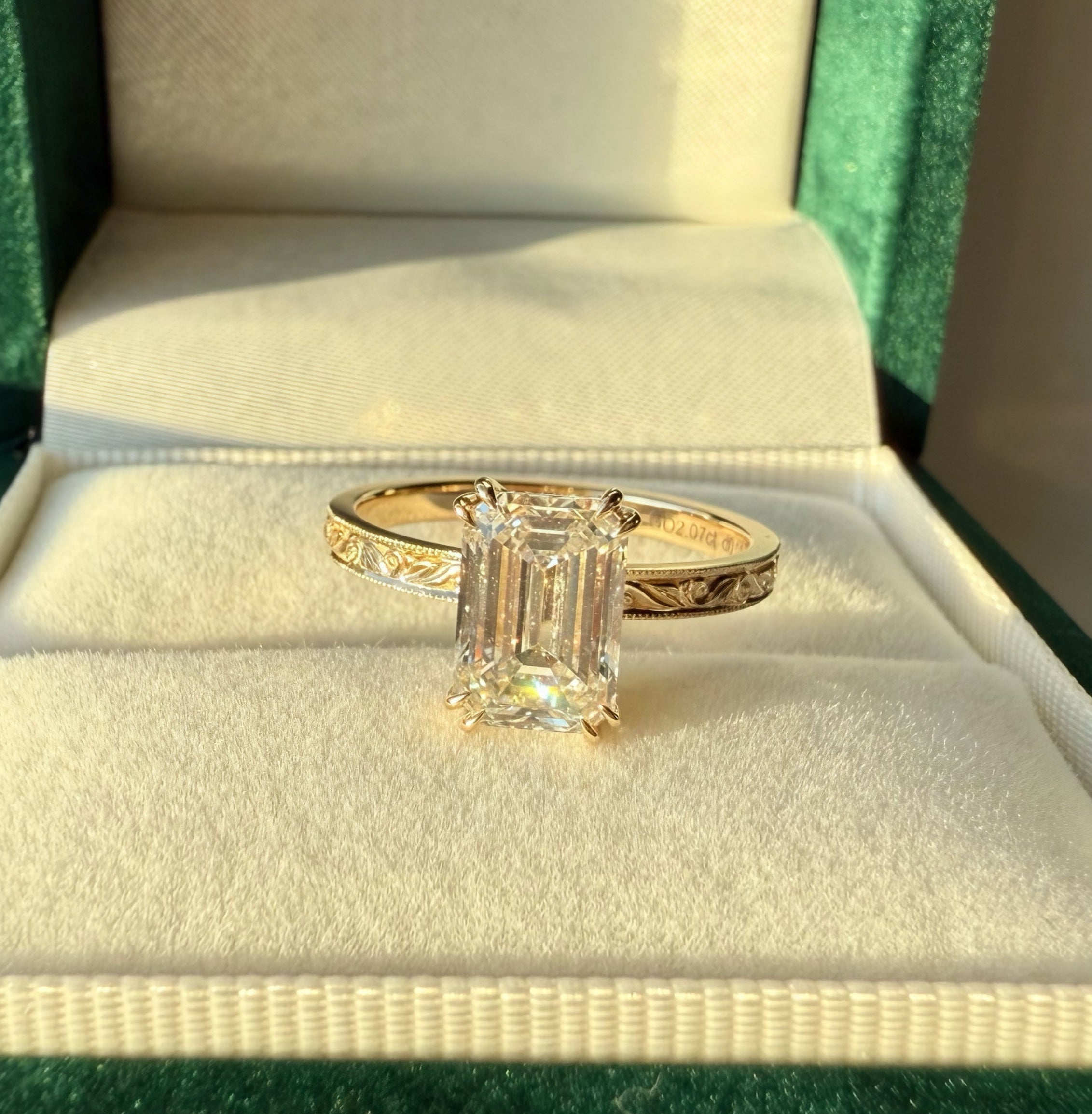 Athena - Emerald