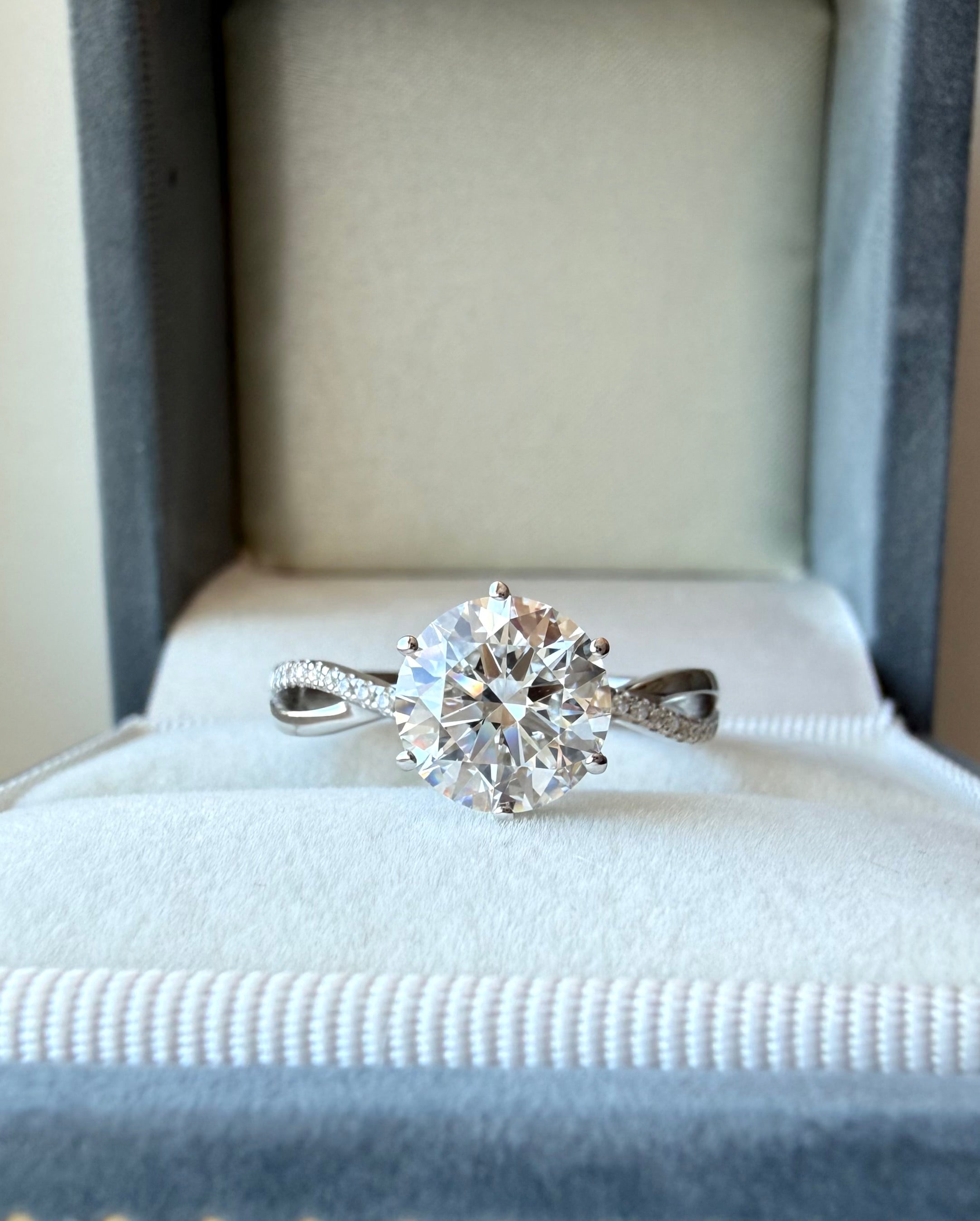ENGAGEMENT RINGS